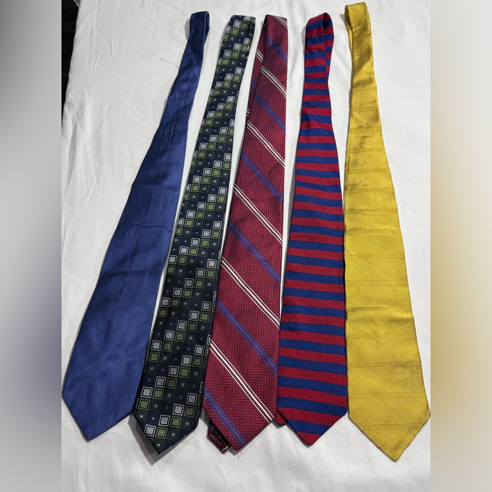 LOT OF 5 MENS TIES. BETTINI, AMHERST & BROCK, VITO RUFOLO, CROFT & BARROW, BASIC